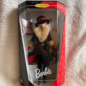 Barbie Winter In New York 1998 Collector Edition New in Box